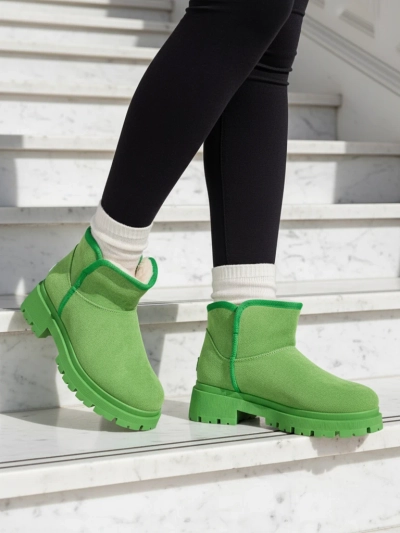 Royalfashion Short boots a'la snow boots for women Hozises