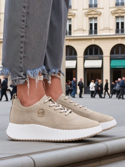 Royalfashion Naiste sportlikud perforatsiooniga sneekerid Tobin