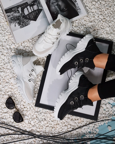 Женские спортивные кроссовки черного цвета Hasola- Footwear