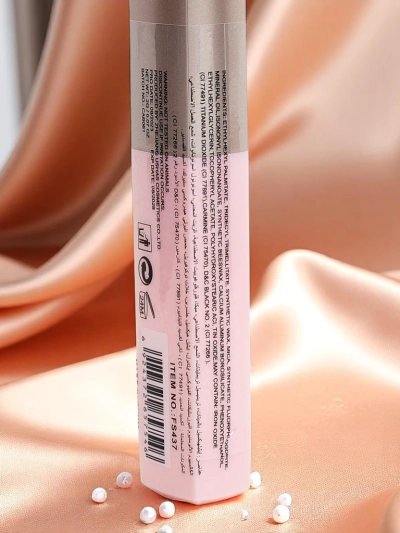 Shiny eyeshadow stick Rose Dahlia