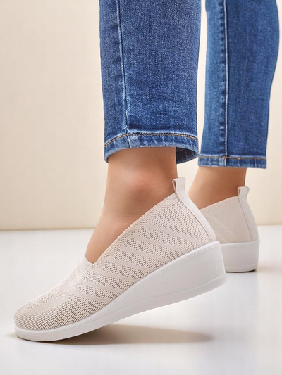 Royalfashion Women's loafers on a low wedge Epoles