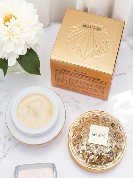 Kortsevastane ja sära andev näokreem