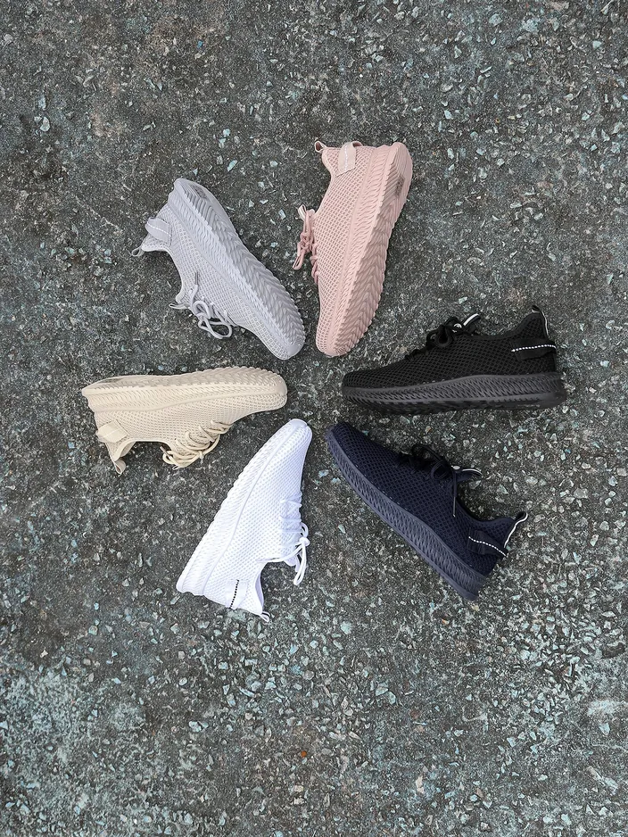 Royalfashion Женские спортивные тканевые кроссовки Rinsel