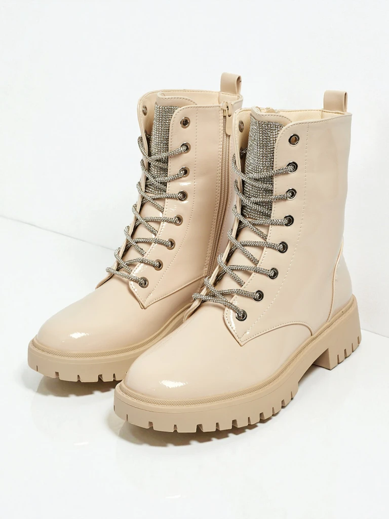 Lakitud paeltega naiste poolsaapad Fjorra