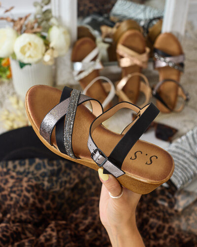 Royalfashion Женские сандалии с цирконами Bozi