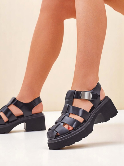 Royal Fashion Women's Roman-style Bratz sandals