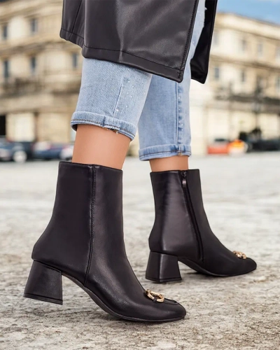 Royalfashion Women's ankle boots on a post Rozuli