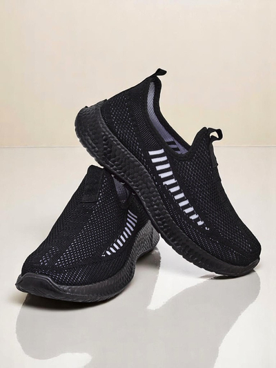Royalfashion Naiste pealistõmmatavad sportlikud riidest tossud Sport Slip-On