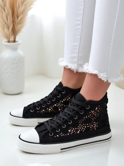 Royalfashion Women's perforated sneakers Limme