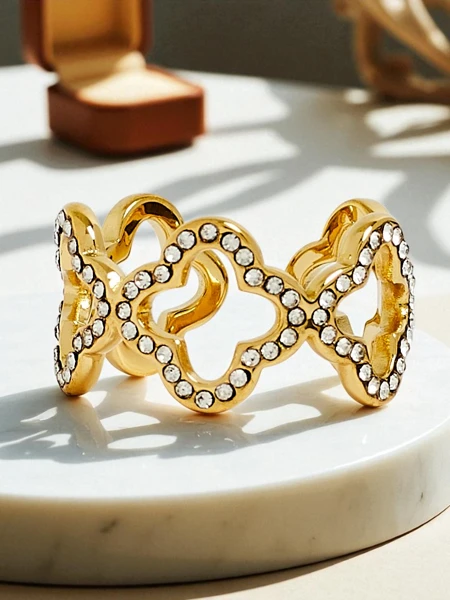 Ariadne Silverita kristallidega käevõru