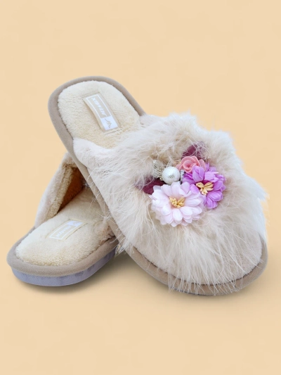 Royalfashion Women's fur slippers with flowers Ederra
