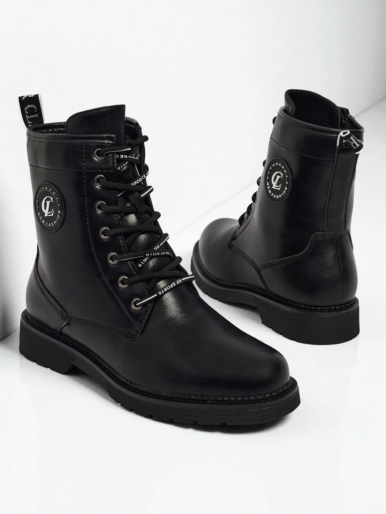 Öko-nahast paeltega naiste saapad Tavira