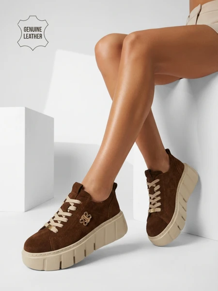 Women's Renos Natural Leather Sport Sneakers