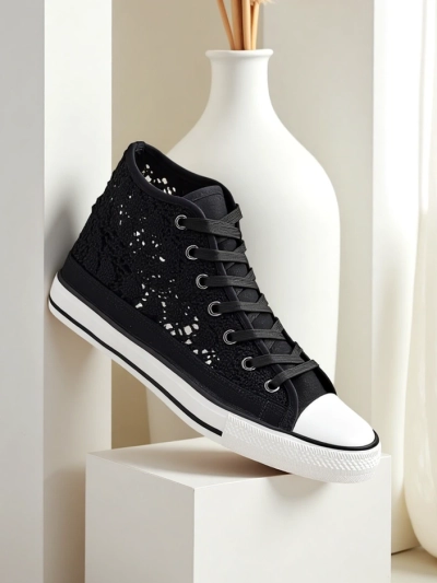 Royalfashion Women's perforated sneakers Limme