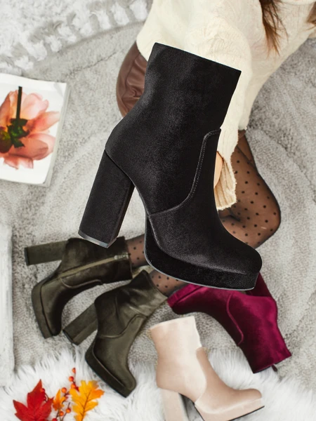 Naiste poolsaapad plokk-kontsaga a'la Veluur Miss