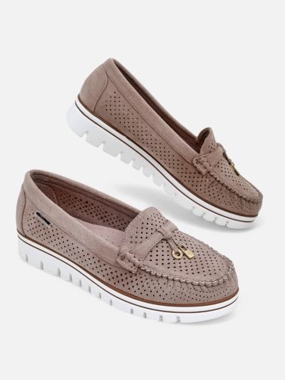 Royalfashion Naiste perforeritud mokad Elissas