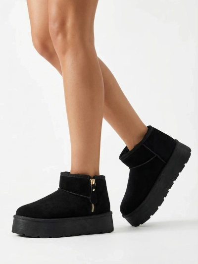 Royalfashion Women's platform snow boots a'la Delgadi