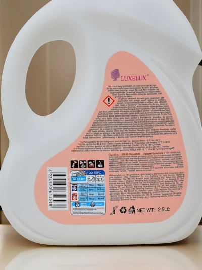 LUXELUX Lõhnaga pesuvahend 2,5L