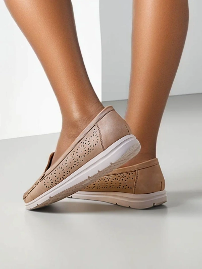 Royalfashion Perforated women's moccasins Besset