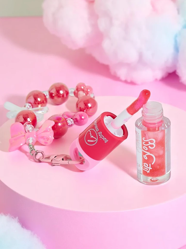 Lip gloss for children with bracelet Strawberry