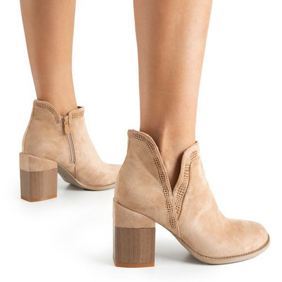 Jasnobrązowe botki na kwadratowym obcasie Lemere - Obuwie