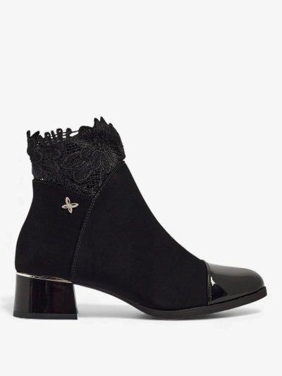 Women's Matte Heeled Ankle Boots with Lace Velmoria