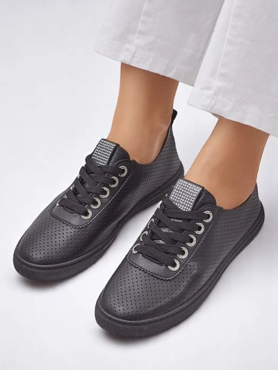 Женские кроссовки Royalfashion с стразами Cytorrie