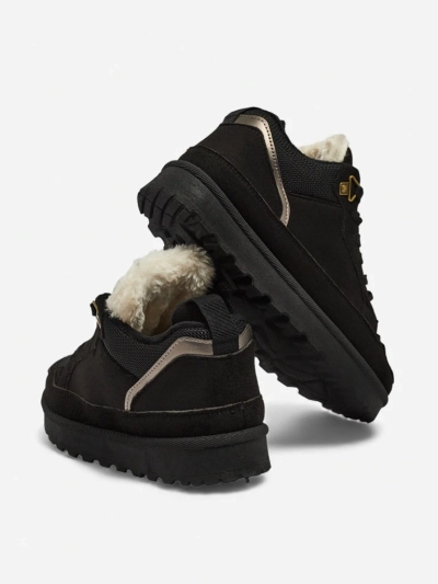 Naiste tennised Diana, must seemisnahk, mugavad talveks