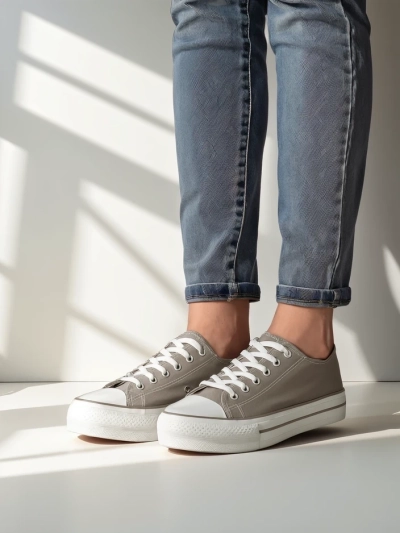 Royalfashion Женские кроссовки Timier