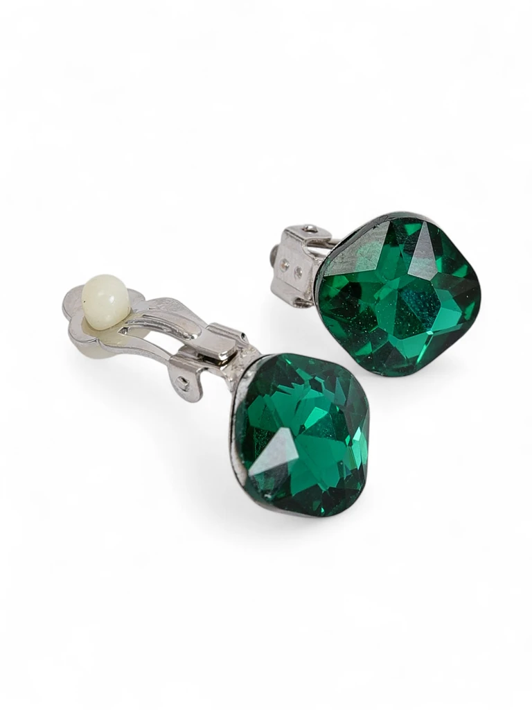 Royalfashion Naiste kristallidega klõpskõrvarõngad