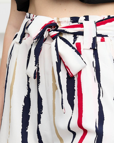 Women's white striped fabric shorts - Clothing