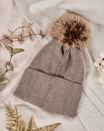Royalfashion Women's winter hat with pompom