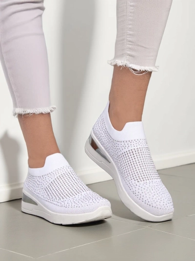 Royalfashion Slip-on naiste puksiirkinnastega tossud lilledega Qelavise
