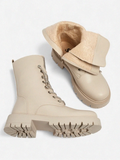 Öko-nahast paeltega naiste poolsaapad Farly