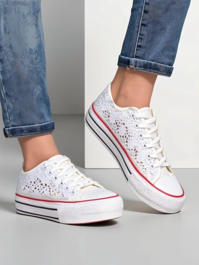 Royalfashion Naiste perforatsiooniga tossud Nizzet