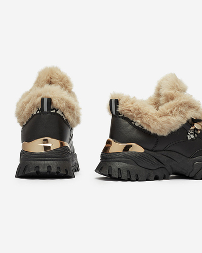 Naiste spordijalatsid karusnahaga mustad Reyma- Jalatsid