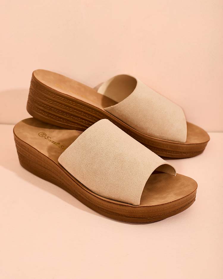 Royalfashion Naiste Saffil madala kontsaga flip-flopid