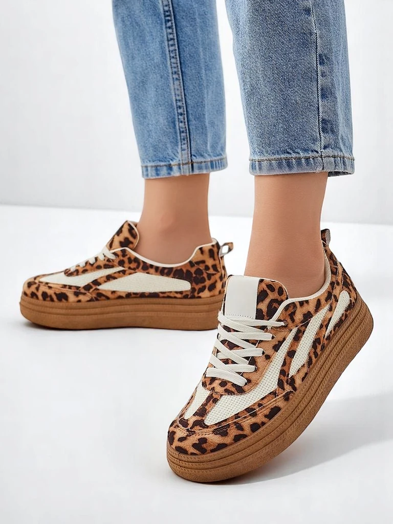 Royalfashion Naiste spordijalatsid Detti