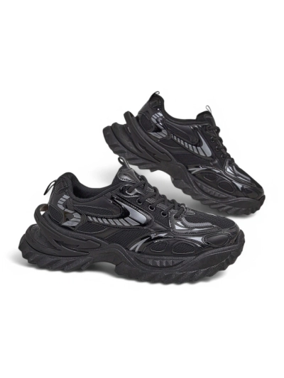 Royalfashion Naiste lakitud spordijalatsid Leysi