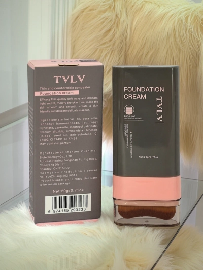 TVLV Matistav jumestuskreem pulgas koos sisseehitatud pintsliga, toon Warm Beige