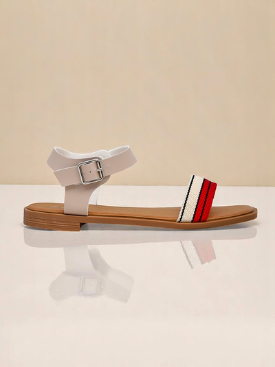 Royal Fashion Women's flat sandals Naya