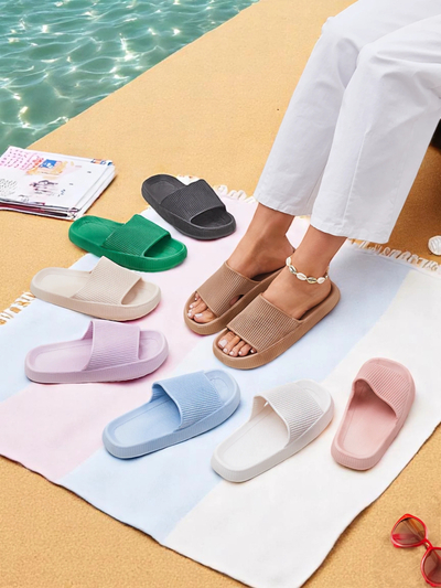 Royalfashion Women's rubber flip-flops Bree