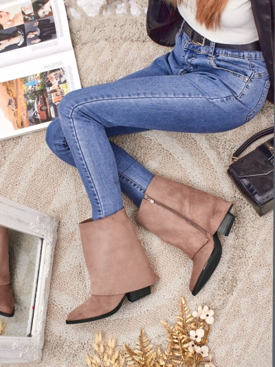 Women's Moon Whisper ankle boots with a closed upper