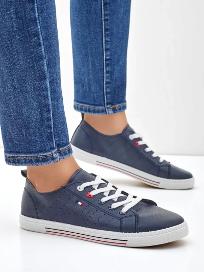 Royalfashion Naiste ökonnahk sneakers Keopsa
