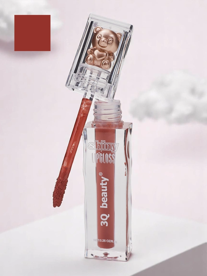 Lipstick in the color Undressed