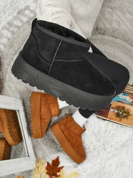 Lühikesed naiste a'la saapad Vespera