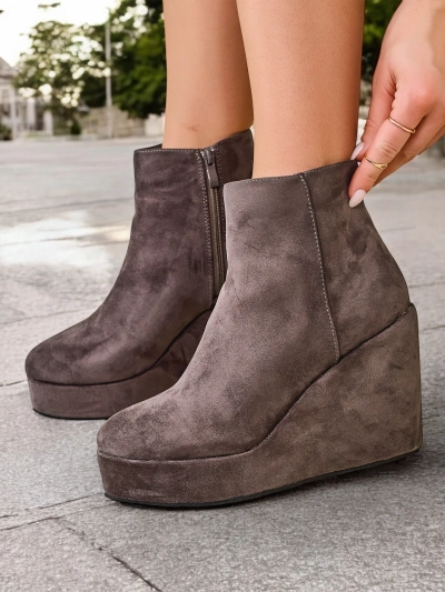 Royalfashion Kvinner's wedge stovlar Sieffa