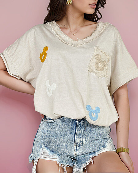 Royalfashion Women's t-shirt with patches