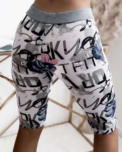 Royalfashion Women's white and blue 3/4 print shorts PLUS SIZE