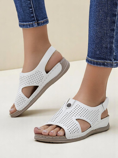 Royalfashion Женские ажурные сандалии Leminni